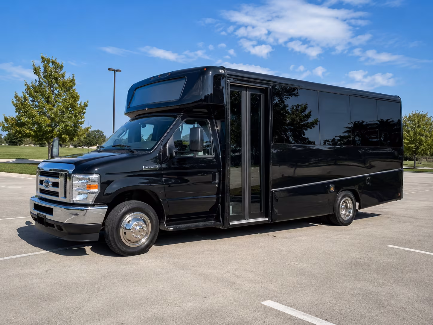 fullerton book shuttle buses for employees in fullerton