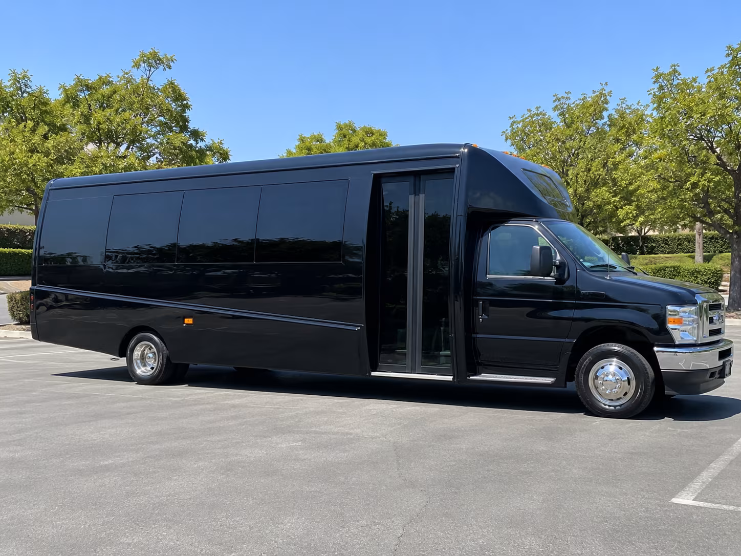 fullerton ride to the dance in style with fullerton prom bus rentals