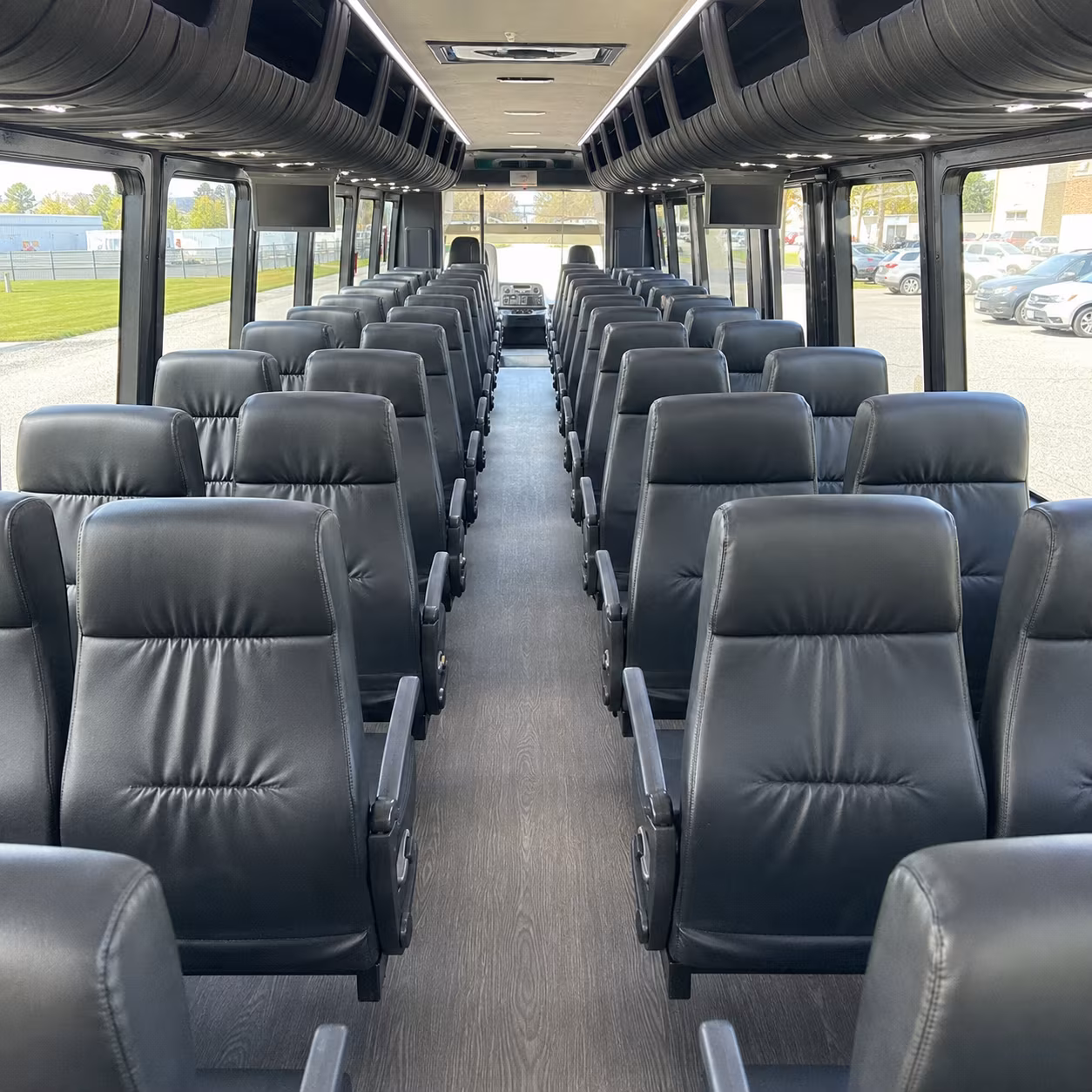 minibuses are a smart pick for yorba linda and placentia prom venues