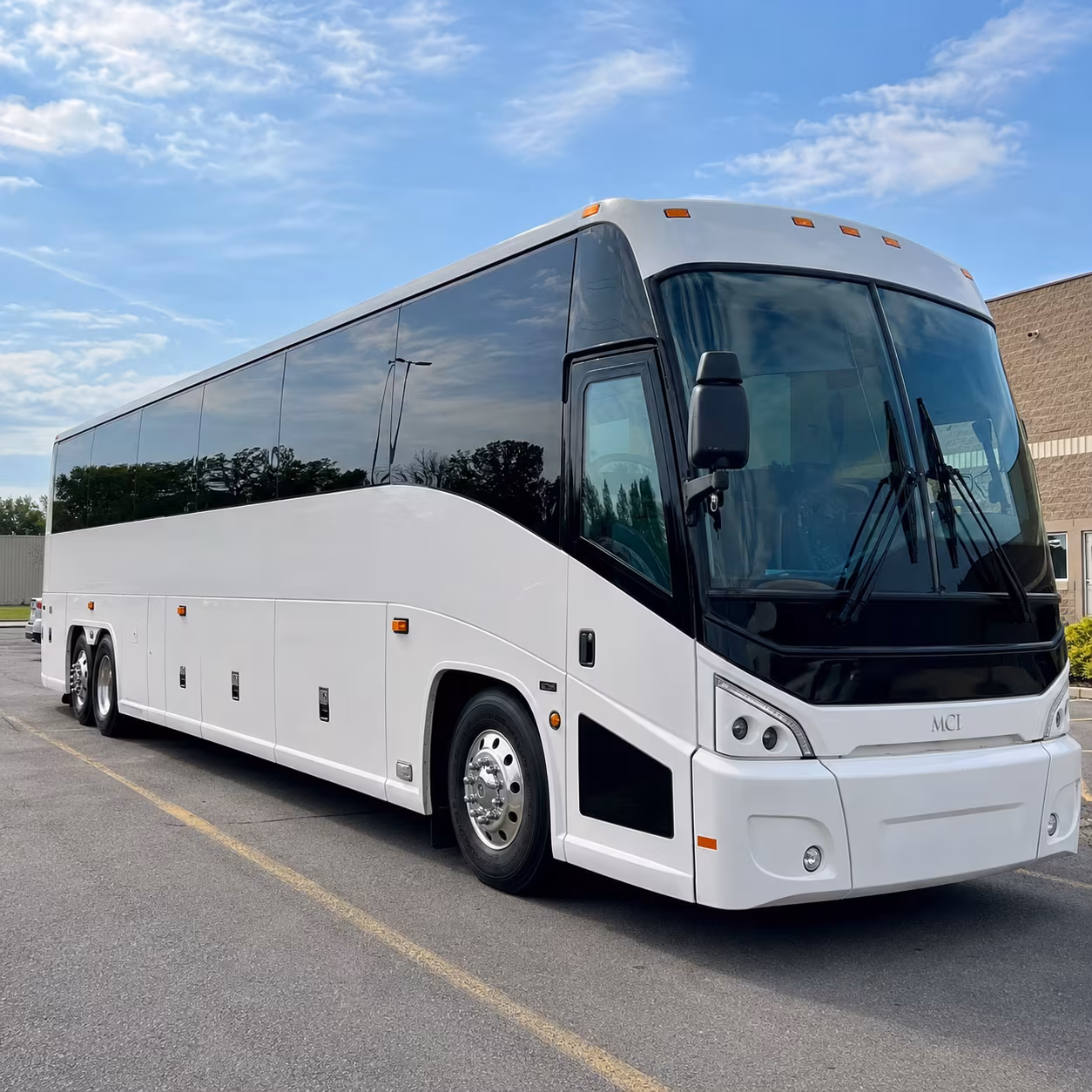 shift change shuttles for healthcare and manufacturing workers in brea